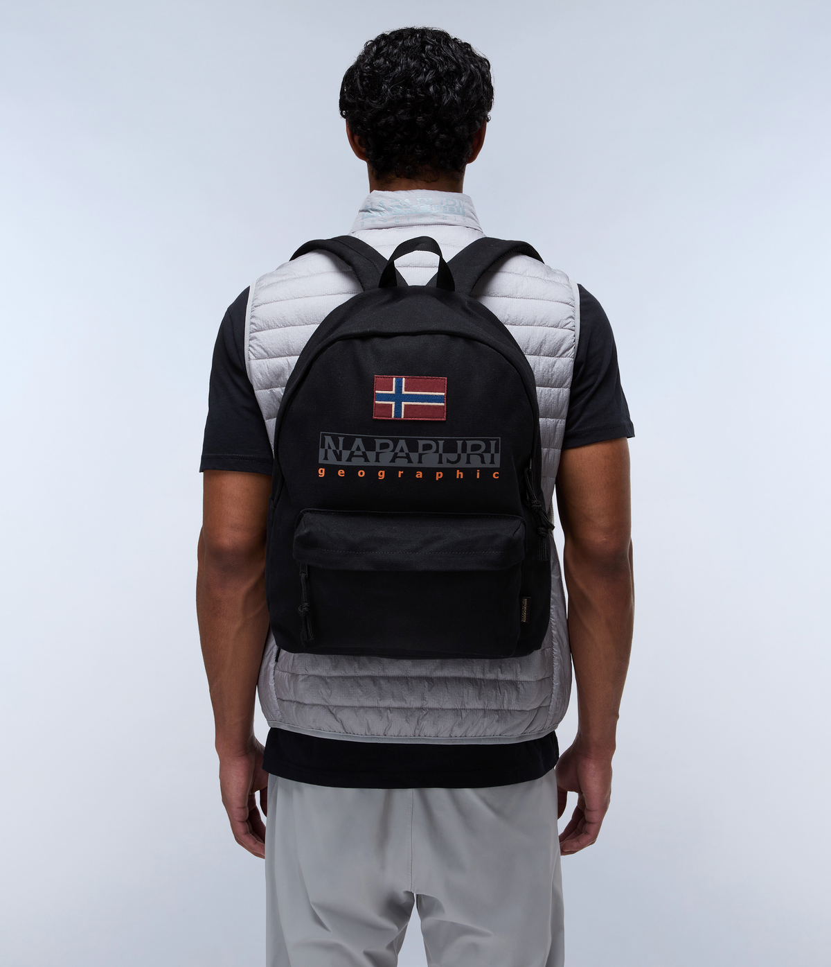 Hering Backpack - 20.8 Lt Black - 2
