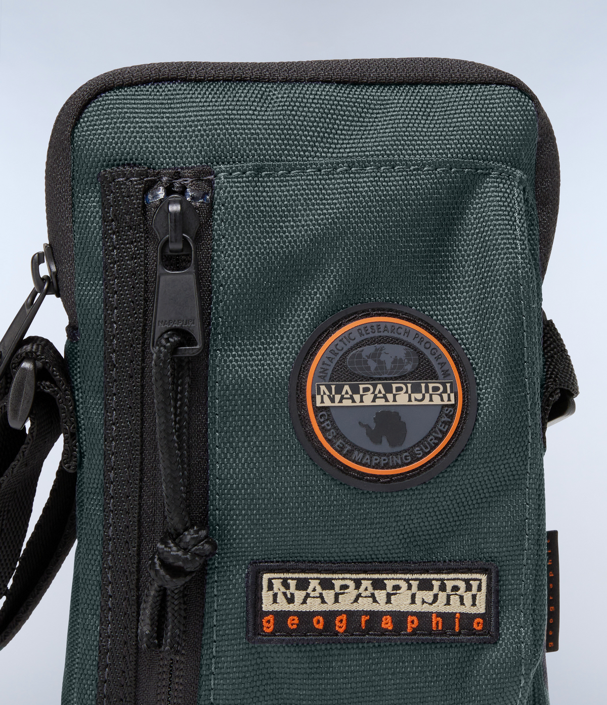 Voyage Crossover Bag - 2 Lt Green Urban - 4