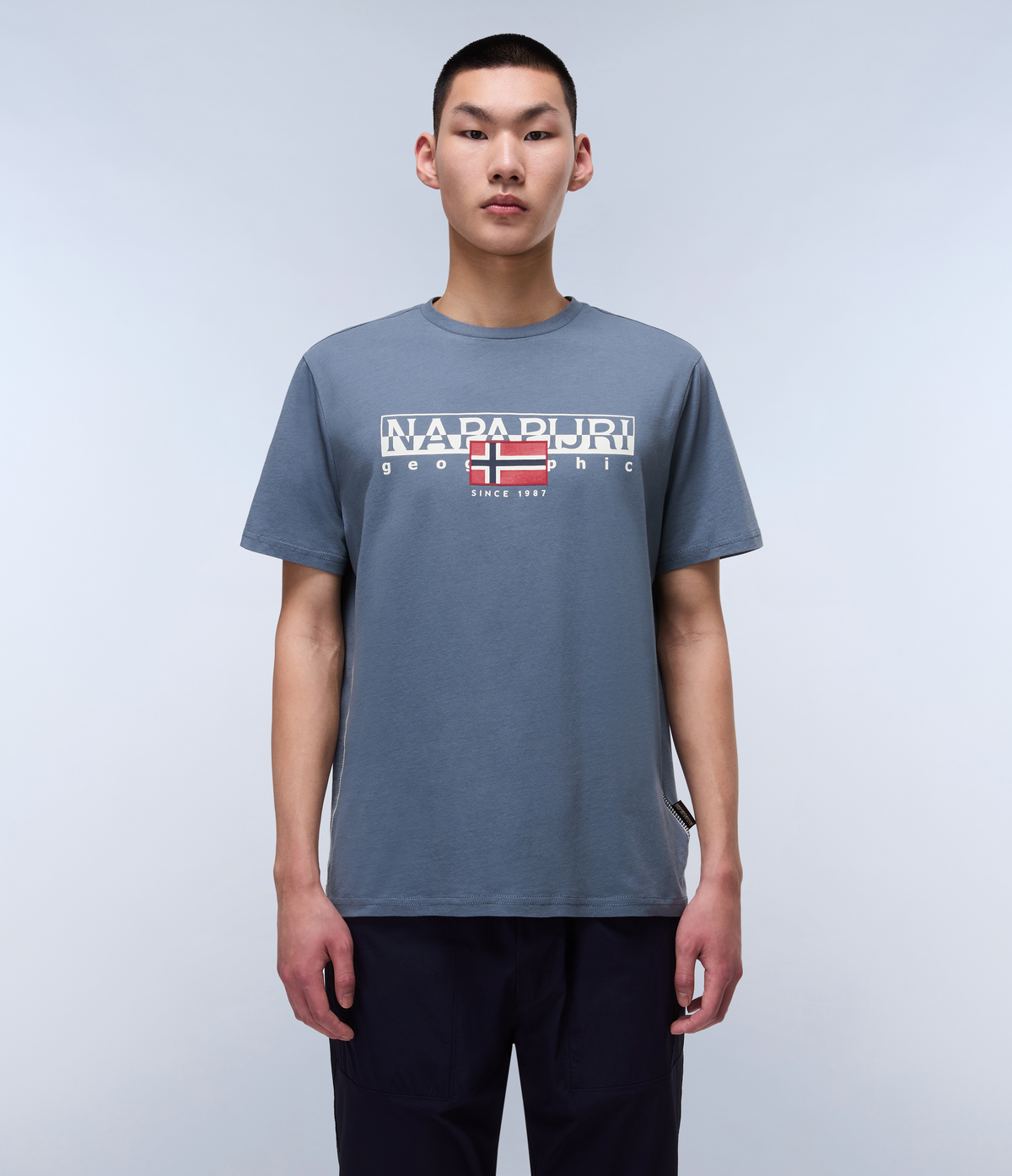 Aylmer-T-Shirt  - 3