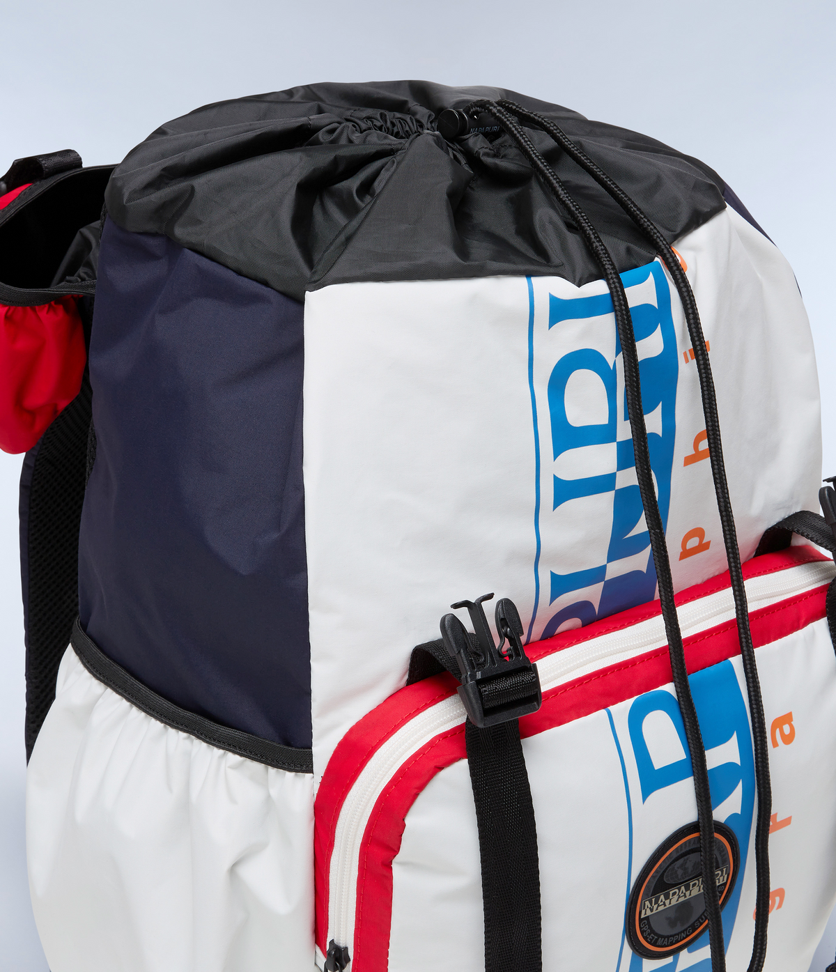 Curver Backpack - 27.5 Lt White Whisper - 2