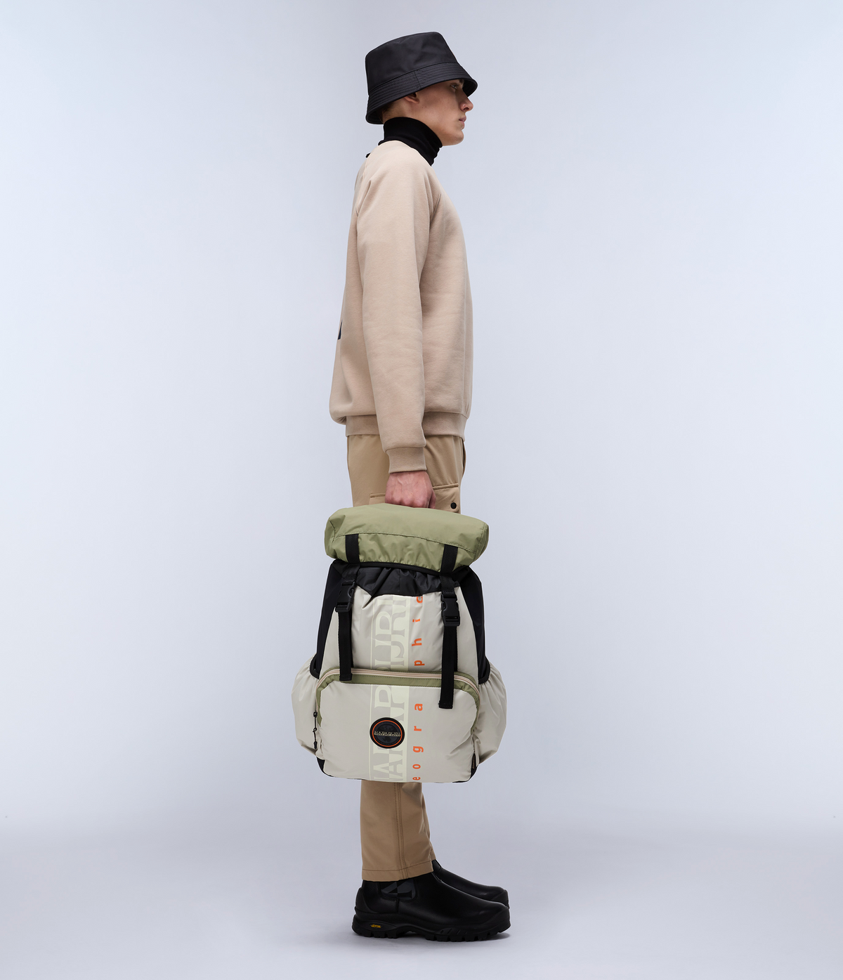 Curver Backpack - 27.5 Lt Beige Silver - 3
