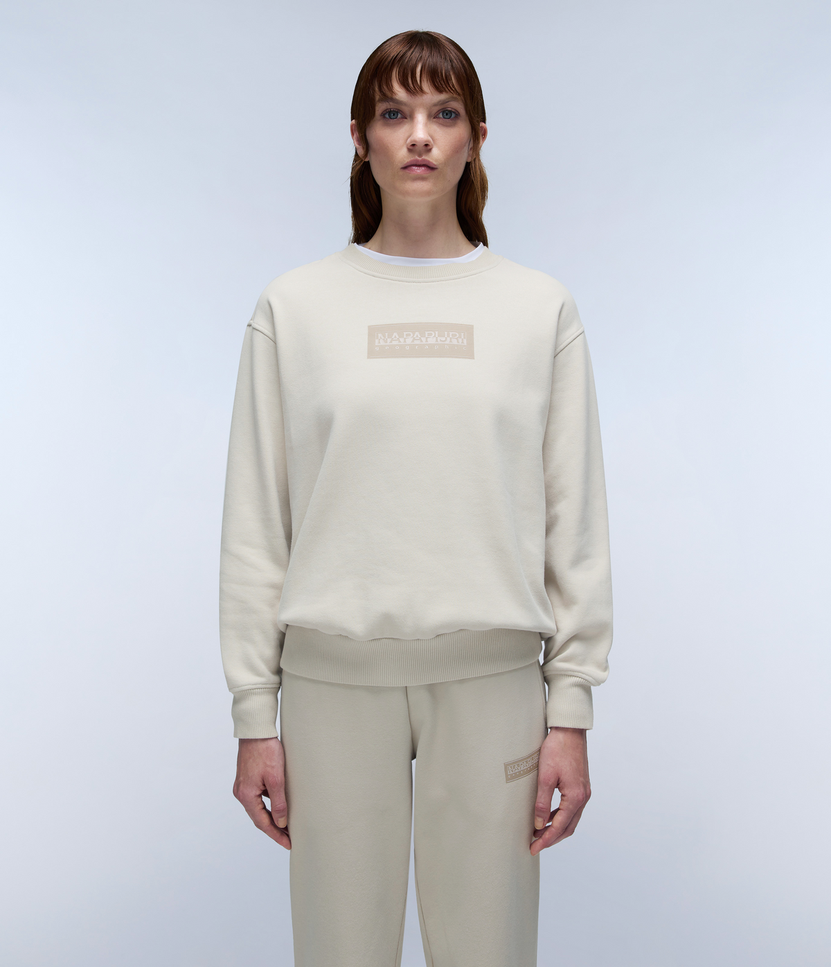 Sudadera Box Logo Beige Plateado - 4