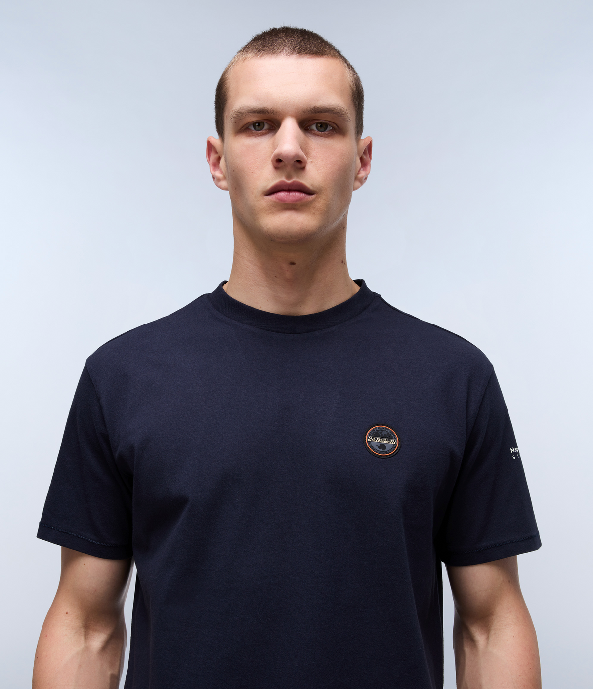 Kurzarm-T-Shirt Badge  - 2
