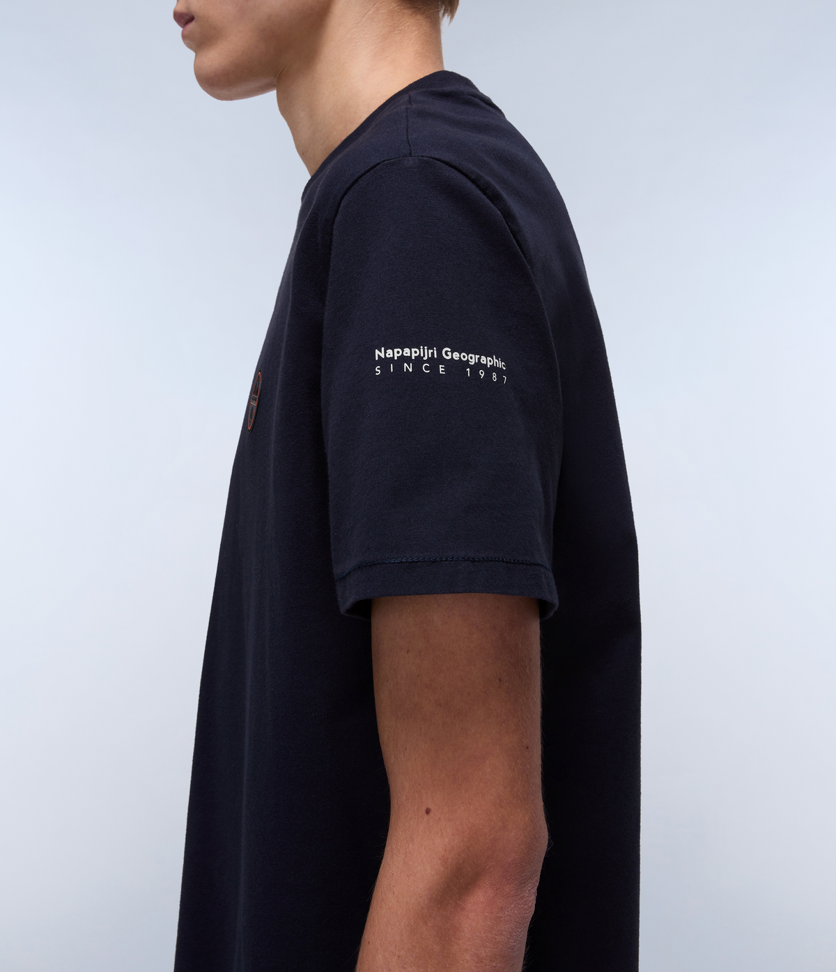 Kurzarm-T-Shirt Badge  - 9