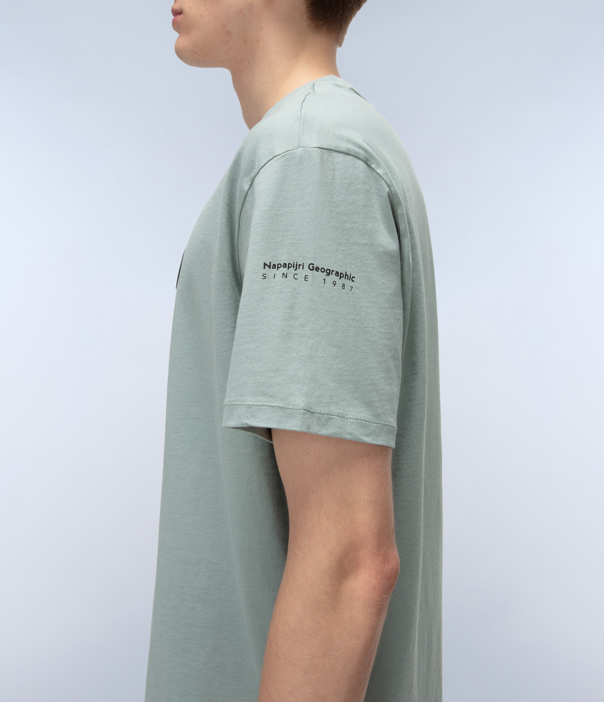 Kurzarm-T-Shirt Badge  - 6