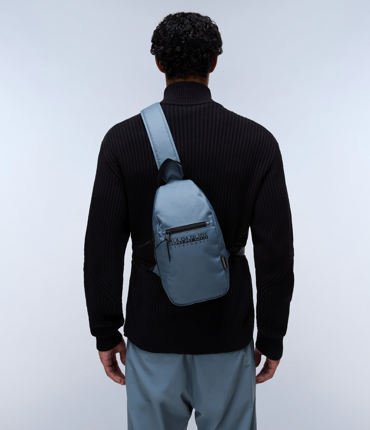 Signa Sling Backpack - 5 Lt Grey - 2