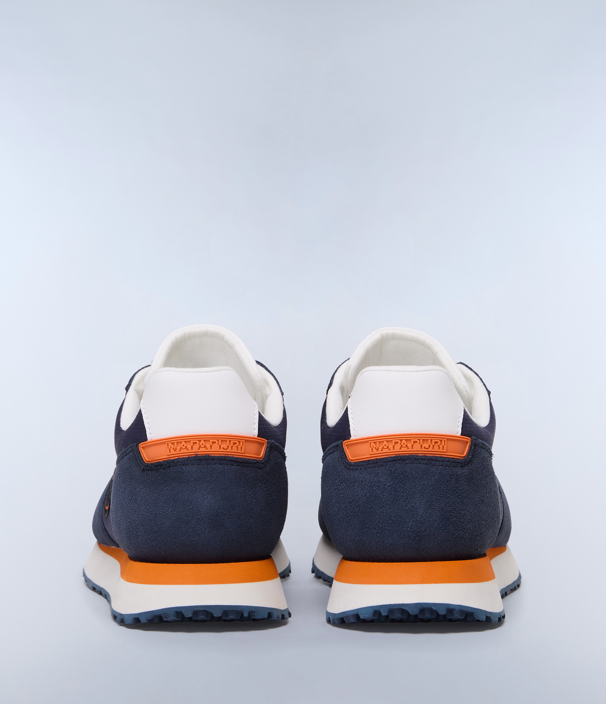 Sneaker Nova  - 2
