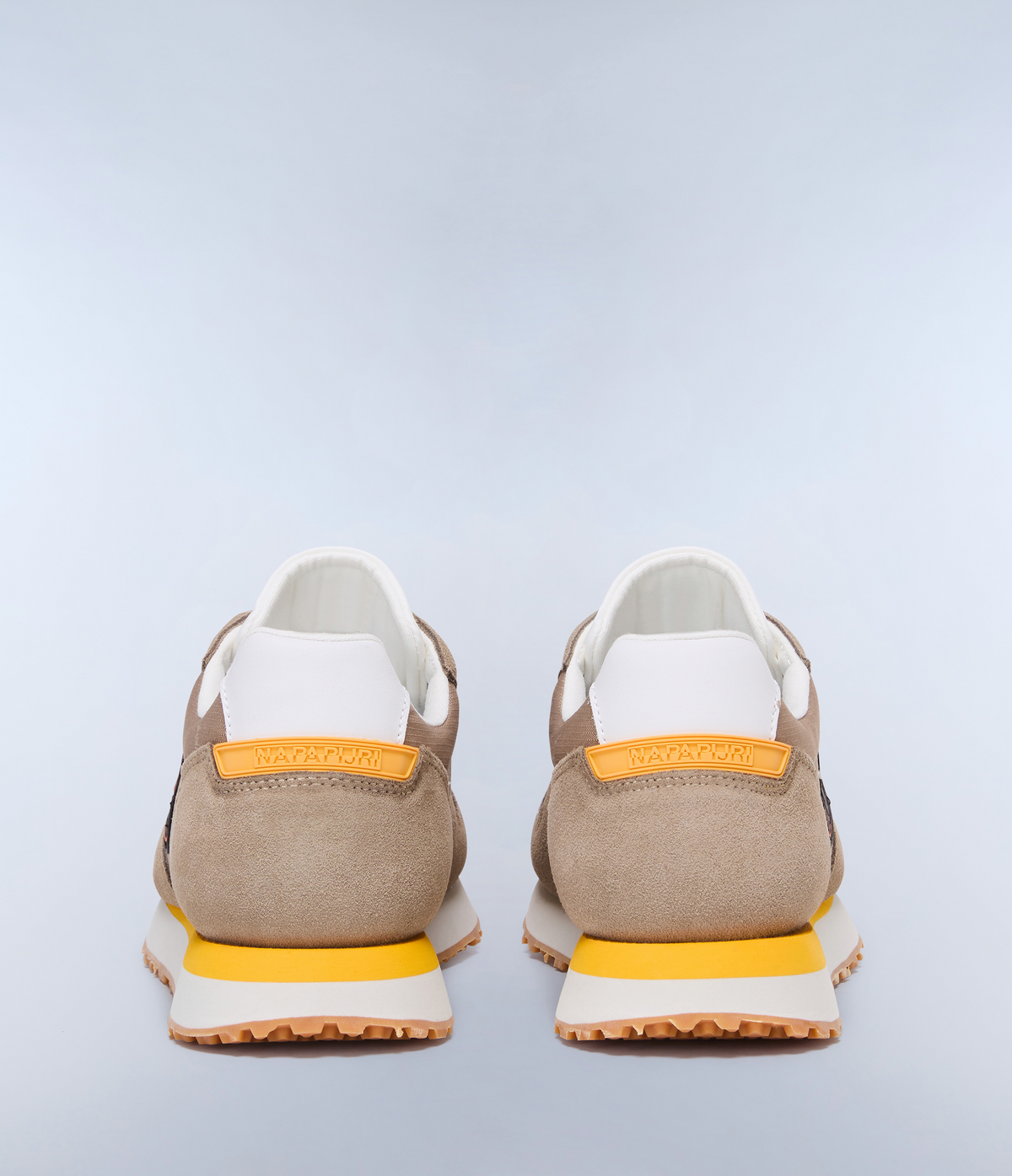 Sneaker Nova  - 2
