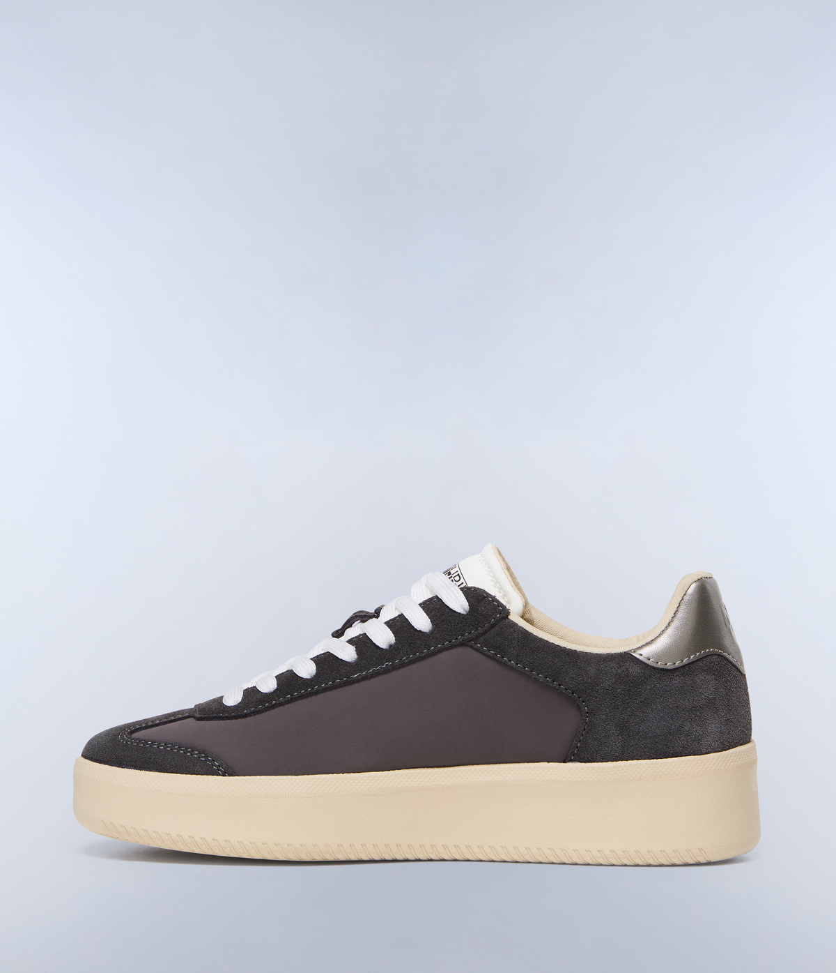 Jade Trainers Black - 3
